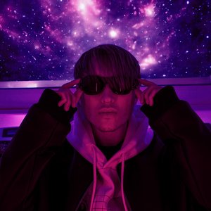 Saint Purple 的头像
