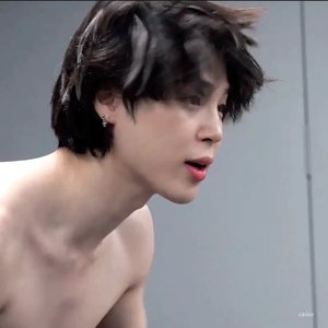 Jimin • From Smart Shuffle 的头像