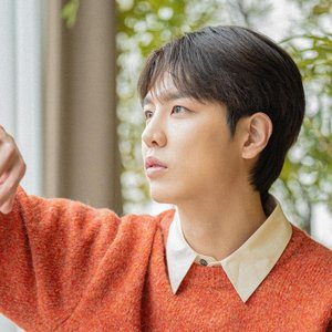 진현준 的头像