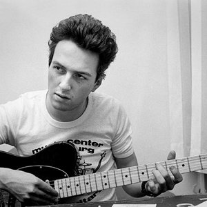 Joe Strummer 的头像
