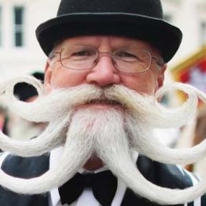 Bild für 'Facial Hair'