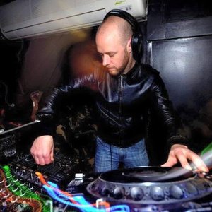 DJ QT 的头像