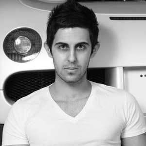 Adrien Mezsi 的头像