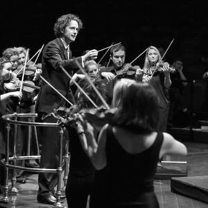 Aurora Orchestra & Nicholas Collon 的头像