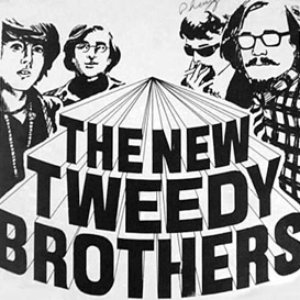 Bild für 'The New Tweedy Bros'