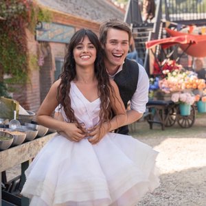 Camila Cabello, Nicholas Galitzine 的头像
