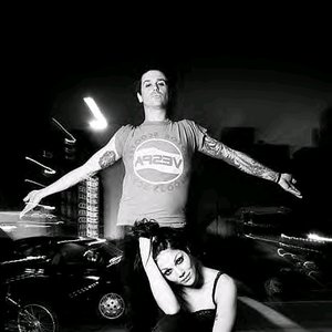 scott and aimee 的头像