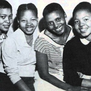 Miriam Makeba & The Skylarks 的头像