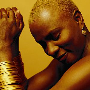 Angélique Kidjo photo provided by Last.fm