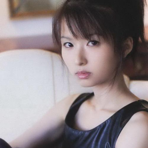 中村由利 photo provided by Last.fm