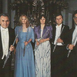 Cech Flute Ensemble 的头像