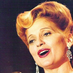 Cândida Branca Flôr 的头像