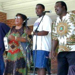 John Davis and the Georgia Sea Island Singers 的头像