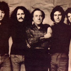 Earl Scruggs Revue 的头像