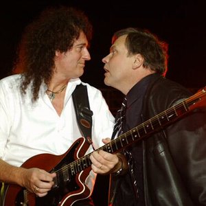 “Meat Loaf & Brian May”的封面