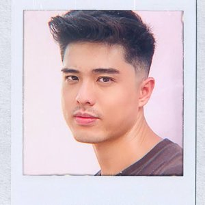 He's All I Wanna Be - Single