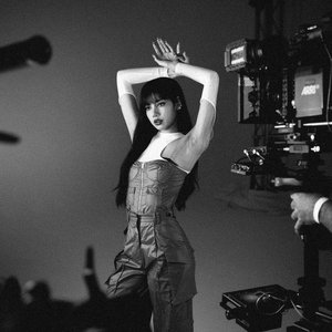 Lalisa Manoban 的头像