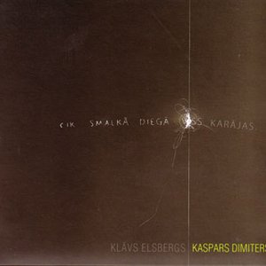 Cik smalkā diegā viss karājas