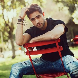 Avatar for Nik Salazar