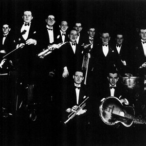 The New Mayfair Dance Orchestra 的头像