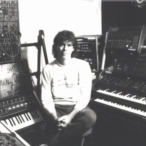 Steve Roach photo provided by Last.fm