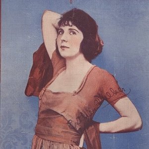 Esther Walker 的头像