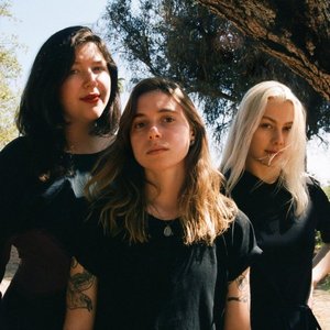 Julien Baker, Phoebe Bridgers, Lucy Dacus, BoyGenius için avatar