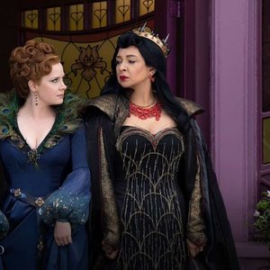 Amy Adams, Maya Rudolph 的头像