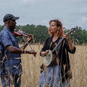 Rhiannon Giddens & Justin Robinson 的头像