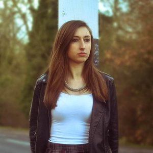 Lauren Cresswell のアバター