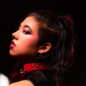 D'LOURDES 的头像