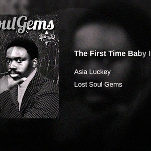 “Asia Luckey”的封面