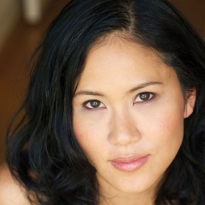 Deedee Magno-Hall 的头像
