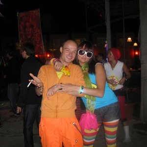 “DJ Kayla Caryapadas”的封面