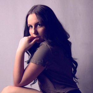 Julia Tomlinson 的头像
