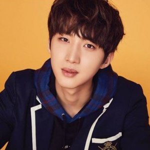 Avatar for HUI(PENTAGON)