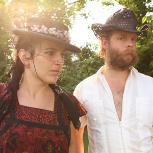 Dawn McCarthy & Bonnie 'Prince' Billy のアバター