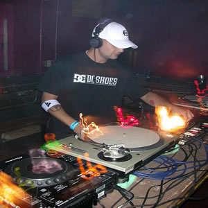 DJ Fixx photo provided by Last.fm