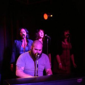 Nick Tolford & Company 的头像