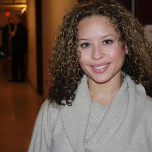 Shelley Thomas 的头像