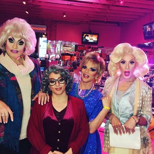 Immagine per 'The Golden "Girls"'