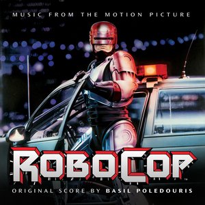 “RoboCop”的封面
