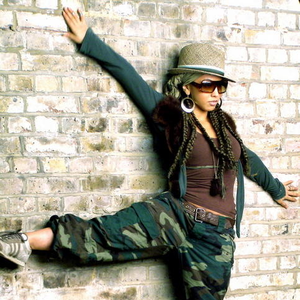 Yarah Bravo photo provided by Last.fm