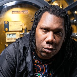 KRS‐One feat. Busta Rhymes 的头像