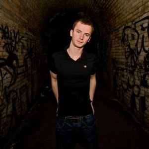 James Dutton 的头像