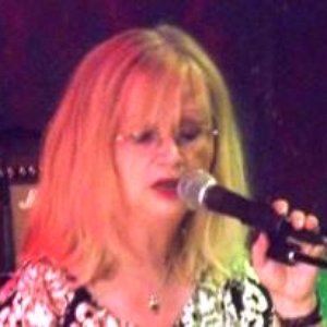 Shirley Wishart 的头像