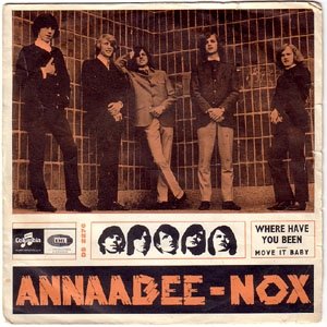 Annabee-Nox 的头像