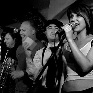 Cabernet Deneuve photo provided by Last.fm