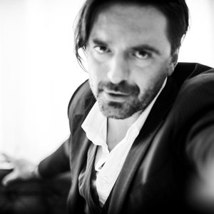 Hendrix Ackle 的头像