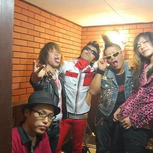 The CROSS COUNTER 的头像